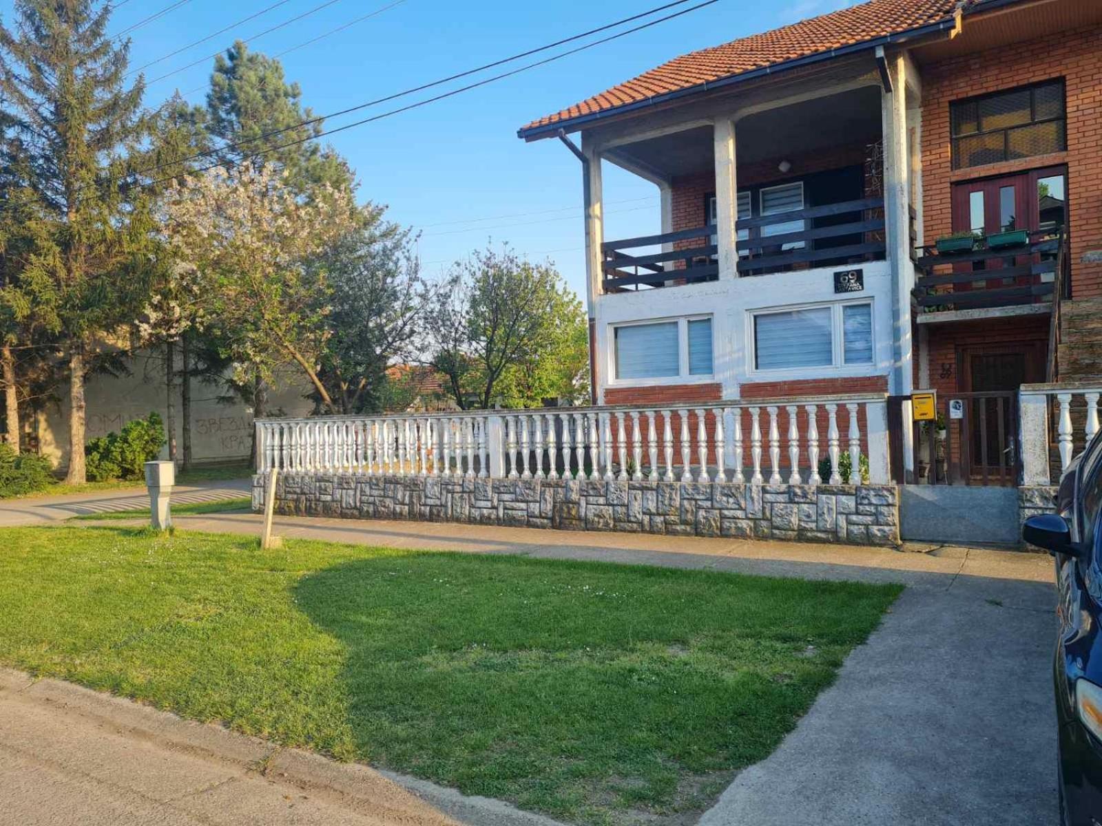 Gabriela Apartment Sremska Mitrovica Ngoại thất bức ảnh